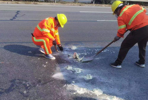 余干公路下沉注浆加固